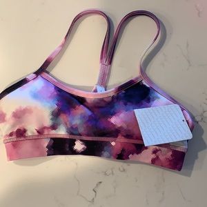 NWT Lululemon Sports Bra